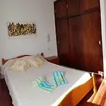 Correia Апартаменти