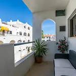 Апартаменти Correia